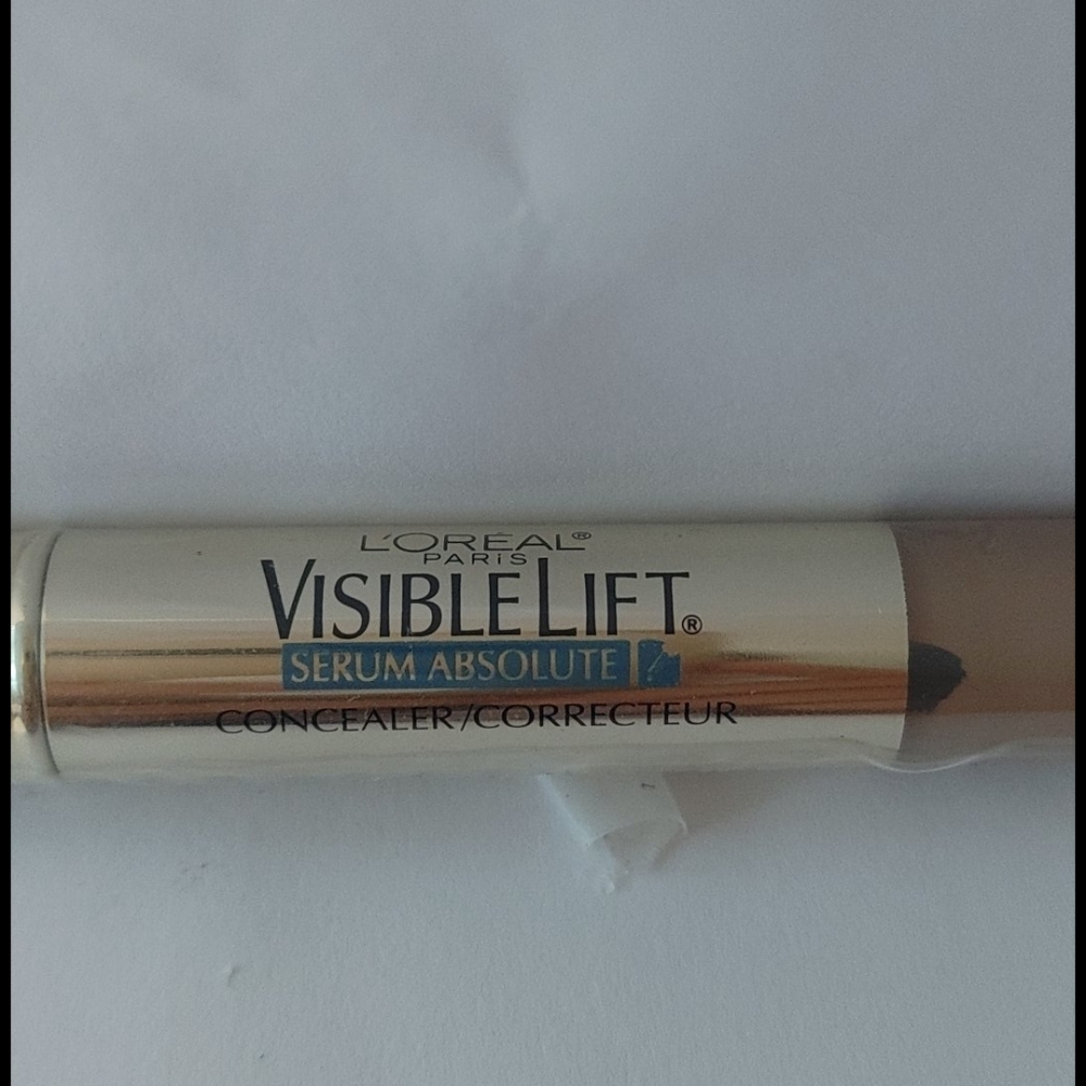 L'oréal Visible Lift Concealer 122 Light